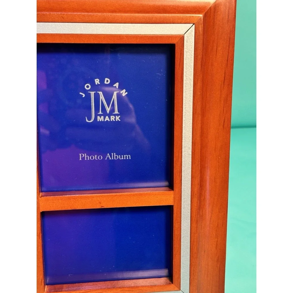 CHERRY WOOD PHOTO ALBUM BOOK-HOLDS 200 PHOTOS IN 4